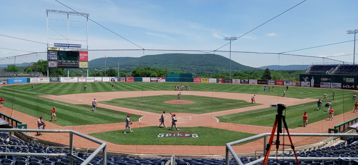 AngelPhotog's tweet photo. I did something I never thought was possible. I saw two baseball games in two different states in one day!!! I never thought I would pull this off. 

It was something I dreamt of doing for a long time. Thank you @SCSpikes and @Reds for an amazing day and night of baseball ⚾✈️ https://t.co/9YZCwCwAXB