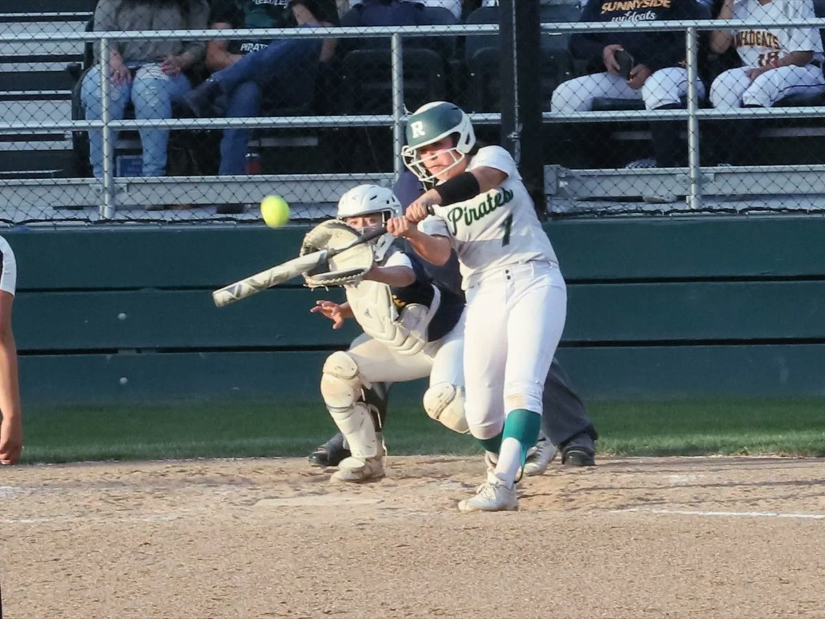 djimenez22's tweet photo. Congratulations to #ReedleyHigh Senior #HannahMedina being named to thev #CityCountySoftball Team Game will be played June 15th 7pm at #WashingtonUnionHigh @ReedleyHSSports @PiratePrideASB @31zcoach @PAGMETER @paulmeadors @1430ESPN https://t.co/B5XA93CTOt