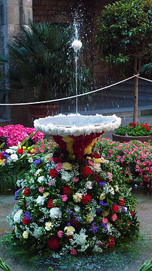 Llenguajocs's tweet image. 📢📢#dijocs! La setmana que ve és Corpus, festivitat amb motiu de la qual se celebra la tradició de l&apos;OU com Balla. Avui us demanem que ens digueu substantius monosíl·labs que continguin un diftong. Us hi animeu?