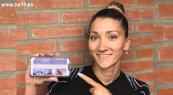 ha10_es's tweet photo. Aida Etxebarria: ‘’Aprendemos y vivimos muchas cosas que fuera de este mundo no se suelen apreciar’’ por @alvarovelezm en https://t.co/3Mtsj8JAX4 / @AidaEtxebarria @haroriojavoley https://t.co/GiryVGP2yG