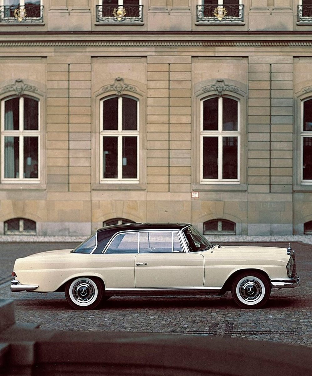 Mercedes-Benz Deutschland tweet media