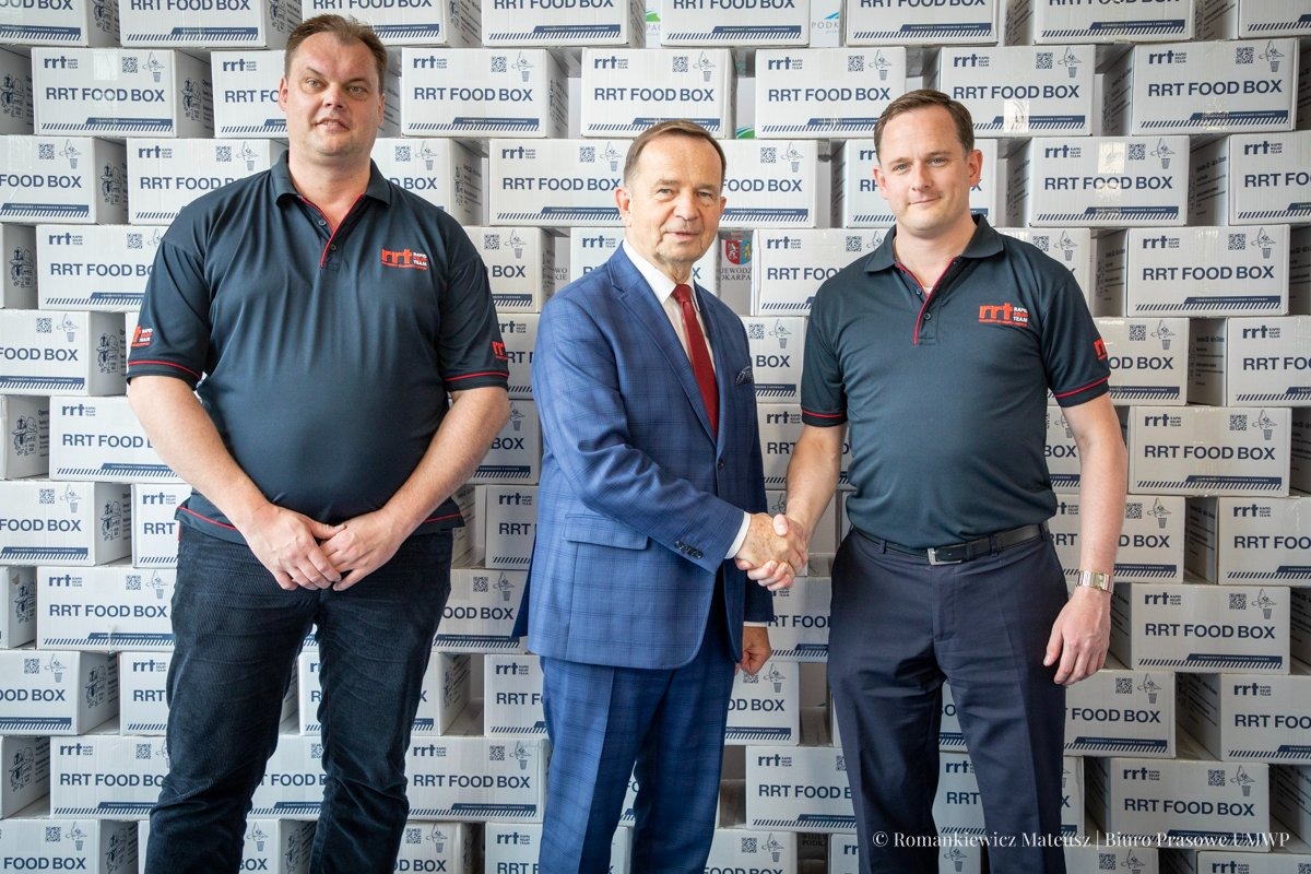 Yesterday we met with Polish Government officials &amp; other charities in Rzeszów, Poland to discuss how we can continue delivering vital aid to Ukraine. Through Operation 322, RRT is supporting Ukrainians with humanitarian aid that responds to the needs of the people. #HelpUkraine