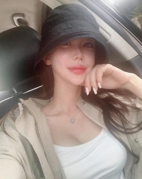 nono66691's tweet photo. 큰 가슴 어때? 자기들~ #섹트 #가슴 #능욕 #일탈 https://t.co/1oVeodYR82