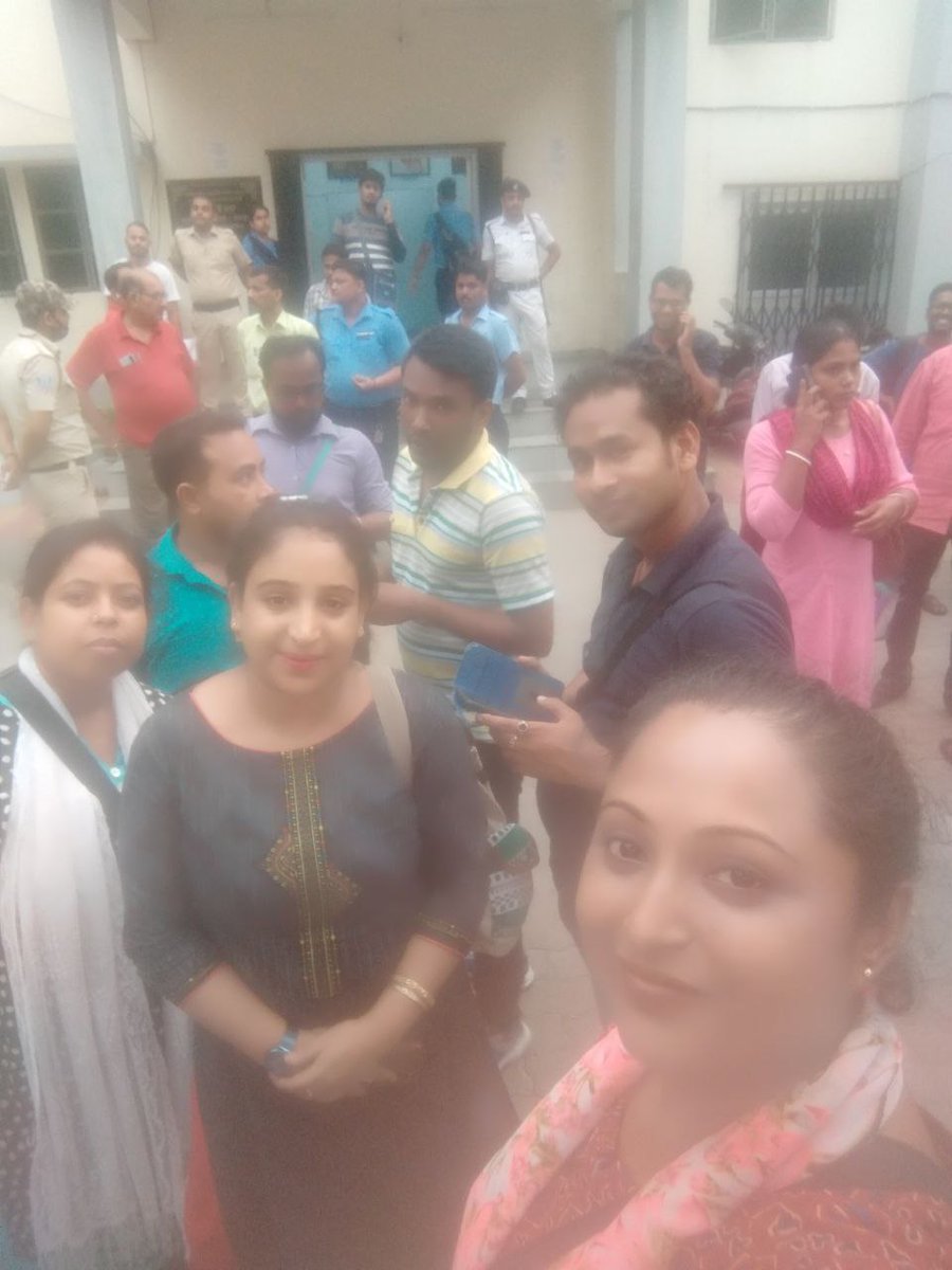 নবান্ন অভিযান... সফল করার পর... শিবপুর থানা থেকে ছাড়া পেয়ে তারপরের মুহূর্ত ✊✊✊