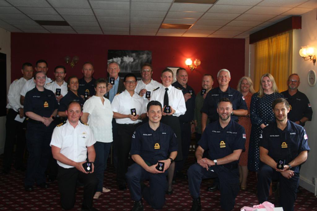 This is the amazing Navy Healthcare team. It was honour to present #Jubilee Medals during our ‘tea & medals’ event. Thank you for your dedication & Service. @RAdmJudeTerry @MartinJConnell @HNNS_qarnns @MedicsNavy @RN_MSOfficer