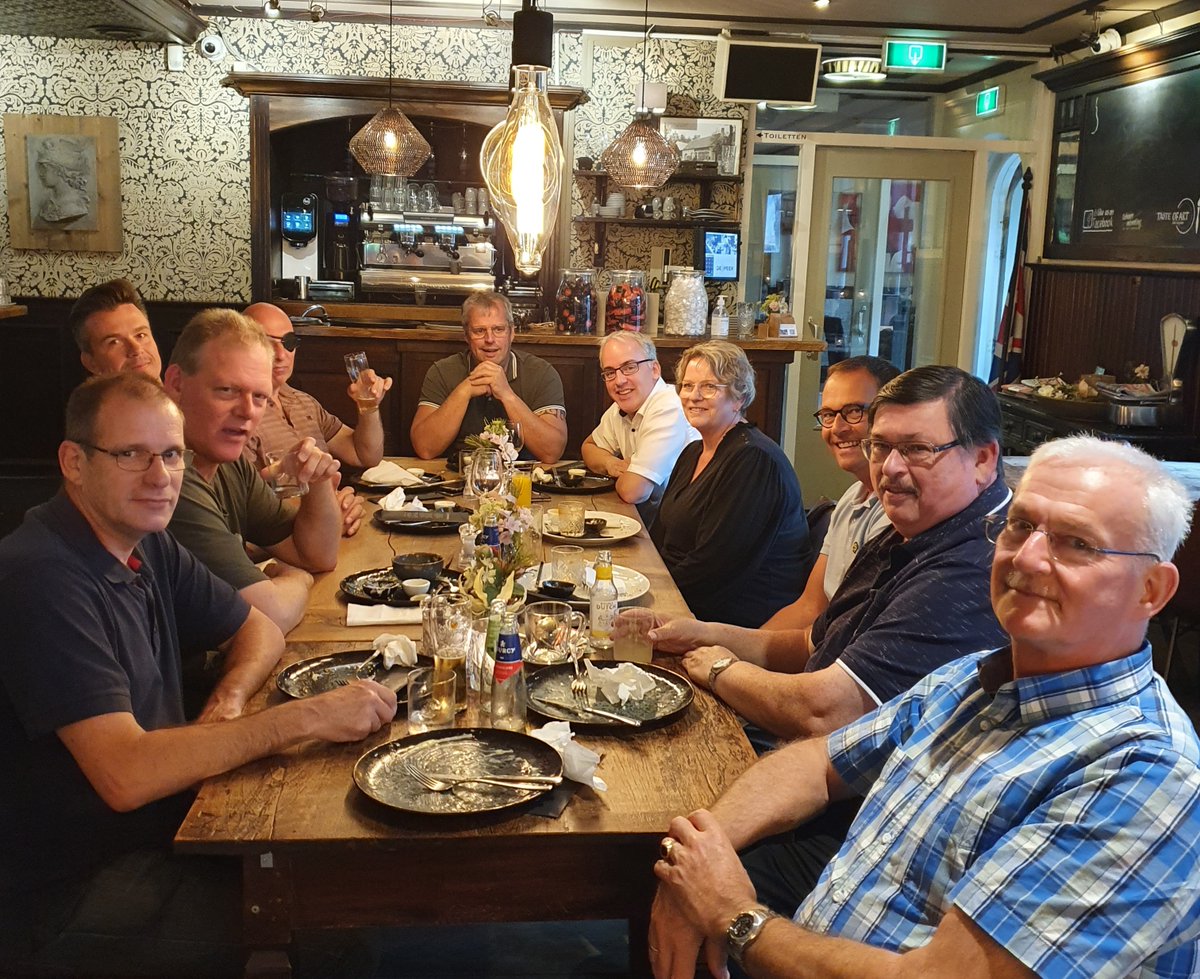 PreciaMolenNL's tweet photo. Gisteren afscheid genomen van René Oomen. Na 44 jaar werkzaam geweest te zijn voor Molenschot / @PreciaMolenNL  is het tijd voor andere dingen! https://t.co/anfA5kXXXf