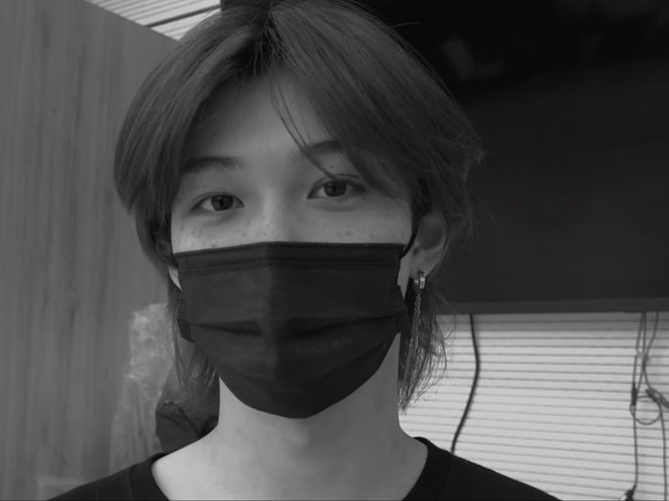 lavenderlust_'s tweet image. ︎︎cw // body image, piercing

︎ ︎ ︎   ︎       ︎
 ︎ ︎ ︎              good afternoon, i just
︎ ︎ ︎           got a piercing this morning!  
︎ ︎ ︎ ︎                    
︎ ︎ ︎ 
 ︎⠀