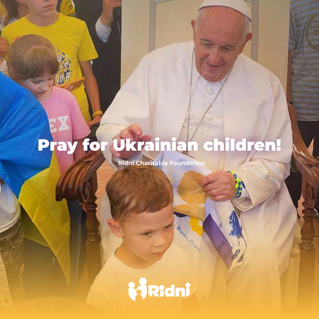 RidniF's tweet photo. We continue to remind the world that Ukrainian children need prayer and support! That is why Ridni met with the @Pontifex for the second time. 
https://t.co/LXn0kWhm1G
You can support  children with us on our website: https://t.co/QYB1dHp3wX https://t.co/v6eS5Sa3Tq