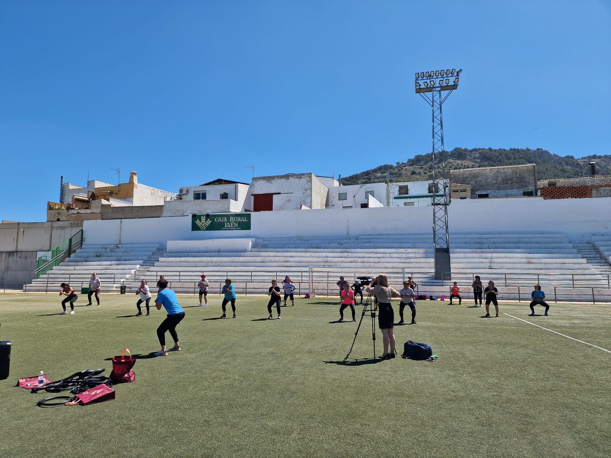 ADSierraSurJaen's tweet photo. #ADSUR, en colaboración con el #AyuntamientodeJamilena, ha desarrollado la actividad «Tonificación en Sala mediante Gimnasia Suave de Mantenimiento», orientada a mejorar la calidad de vida de las personas de la Sierra Sur de Jaén, los días 10, 17, 24 Mayo y 01 Junio. https://t.co/iua5xFAHIG