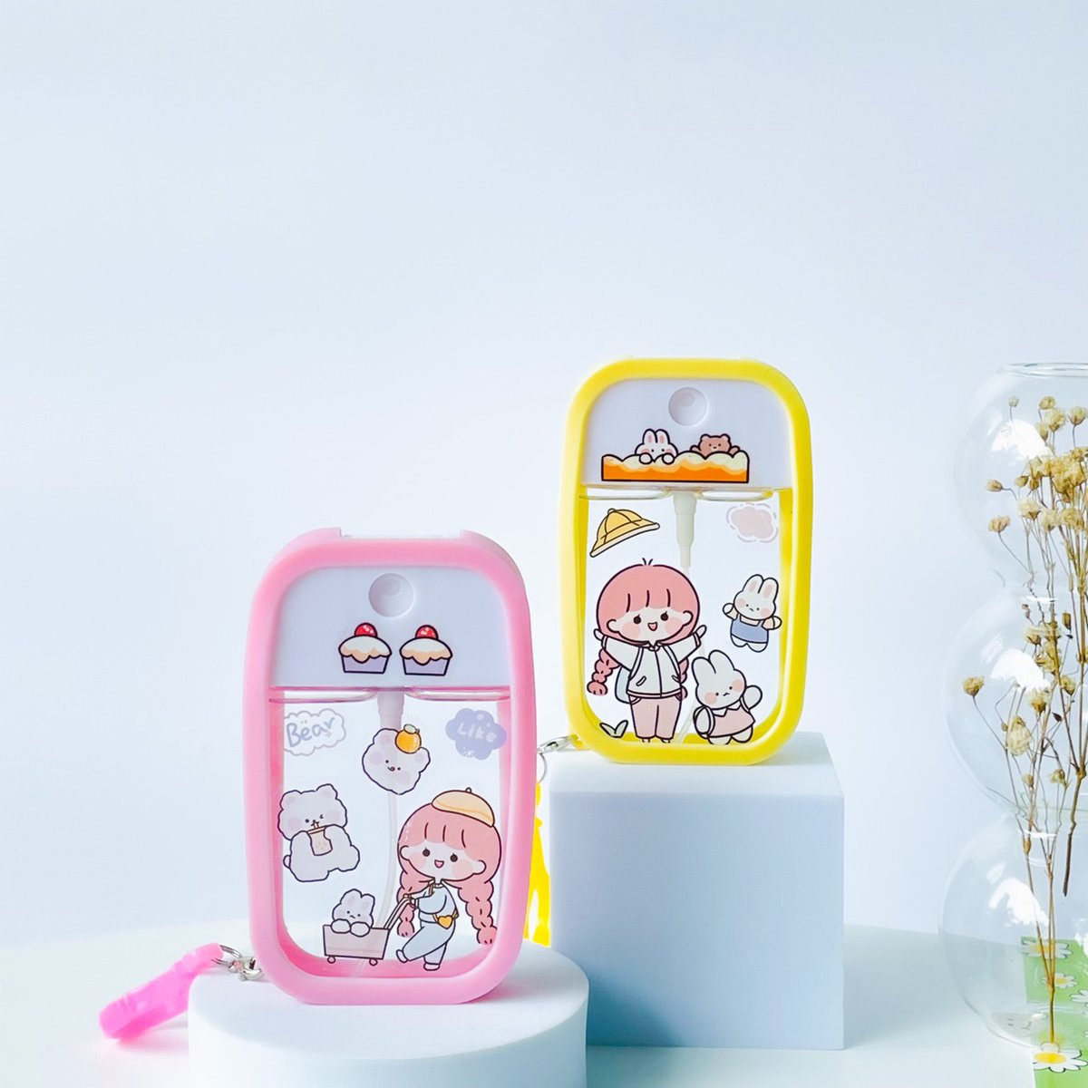 มาแล้ว​ สเปรย์แอลกอฮอล์​ กลิ่นหอม​ ลายน่ารัก​ 
ราคา​ 70​ บาท🔥
🌞มีให้เลือกทั้งหมด​ 5​ สีด้วยกัน​ สนใจซื้อ/สอบถามกันเข้ามาได้เลยที่ลิ้งค์หน้าไบโอน้า​☁️
เติมแอลกอฮอล์ ให้ฟรี‼️

สอบถามหรือสั่งซื้อ Line: @083acduk (มี@ด้วยน้า)
#สเปรย์แอลกอฮอล์พกพา​ #สเปรย์แอลกอฮอล์