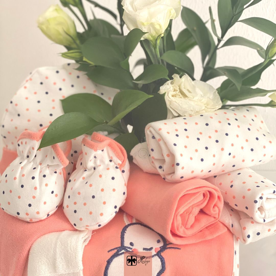 hadaya_om's tweet photo. هدية جميلة لطفلة حديثة الولادة🥰🤍.. 
متوفرة على الموقع و التطبيق .. 
اطلب الان

#هدايا #نحن_نفهمك https://t.co/Mh9MHrzuIs