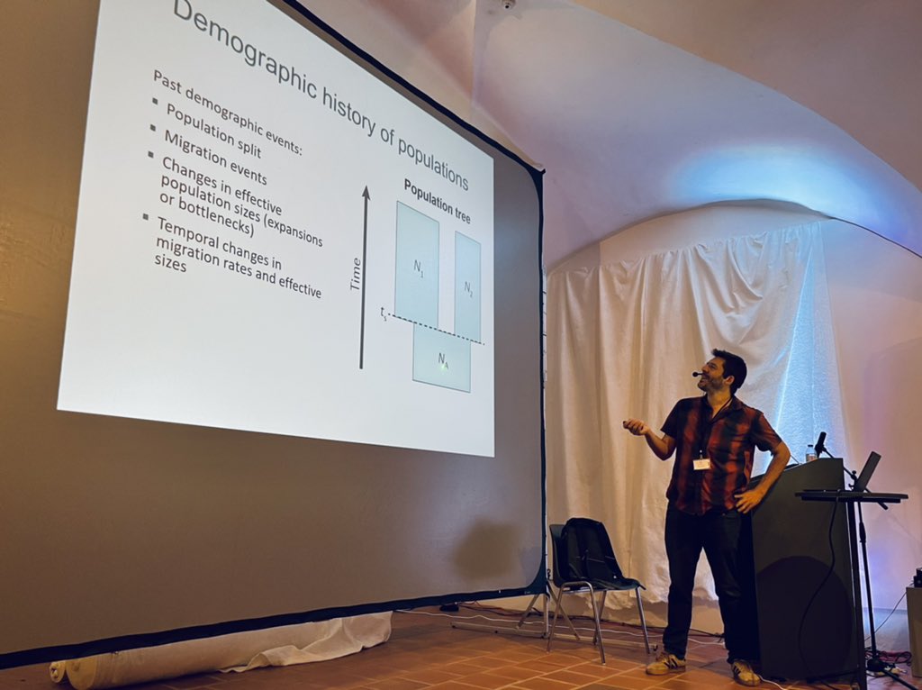 This morning @evomics #wpsg2022 More trees are upside-down - @csousa_vitor “Now I am showing the @ras_nielsen tree, sorry @3rdreviewer”