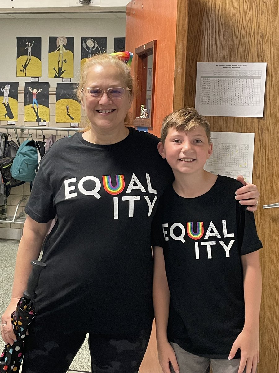 So proud to be twinning with this amazing student leader 🏳️‍🌈 <a href="/mmlighthouse/">Maplemere Student Lighthouse Team</a> <a href="/maplemere/">MaplemereElementarySchool</a>