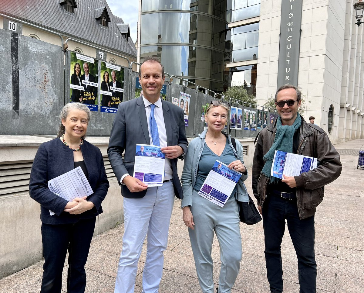 Toujours présents sur le terrain, ce matin à Puteaux, pour vous représenter vraiment !

#legislatives2022 #circo9206
#Reconquête #Neuilly #Puteaux #Courbevoie