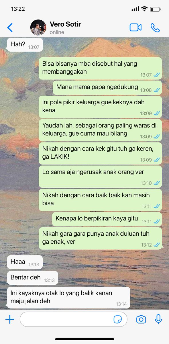 atmakanagara's tweet photo. ; Pengen MBA 

Haechan one tweet au 
Cw // harsh word https://t.co/iIsyZKf7Ct