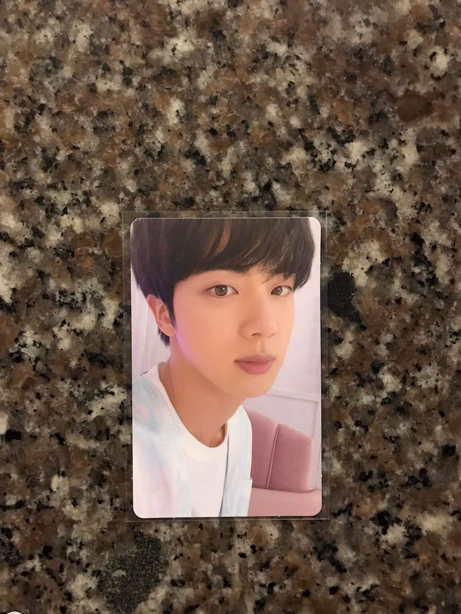 KSNxPSH's tweet photo. INTEREST CHECK ic wts lfb ph

•Suga BE Essential Official pc (pob)
500php

•Jin BE Essential Official pc
400php

•BTS BE Essential Official pc (set)
350php

⁃(sf not included)
⁃onhand and ready to ship
⁃mint condition (dm for photos)

mod: j&amp;t 
mop: gcash

pls help rt ty https://t.co/zKdUHYPN2u
