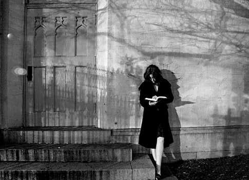 literlandweb1's tweet image. "He estado pensando acerca del pasado, y tratando imparcialmente de juzgar lo bueno y lo malo en lo que a mí concierne. He llegado a la conclusión de que hice bien, pese a lo que sufrí por ello".
"Persuasión", Jane Austen