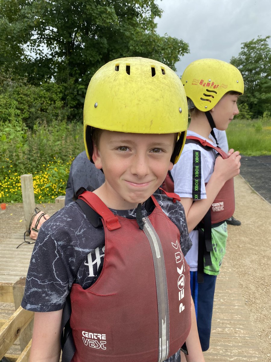 Emma Davies tweet media