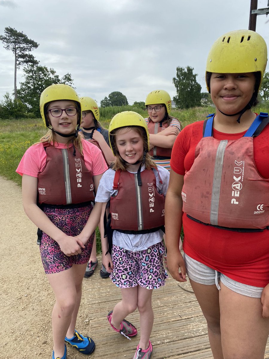 Emma Davies tweet media