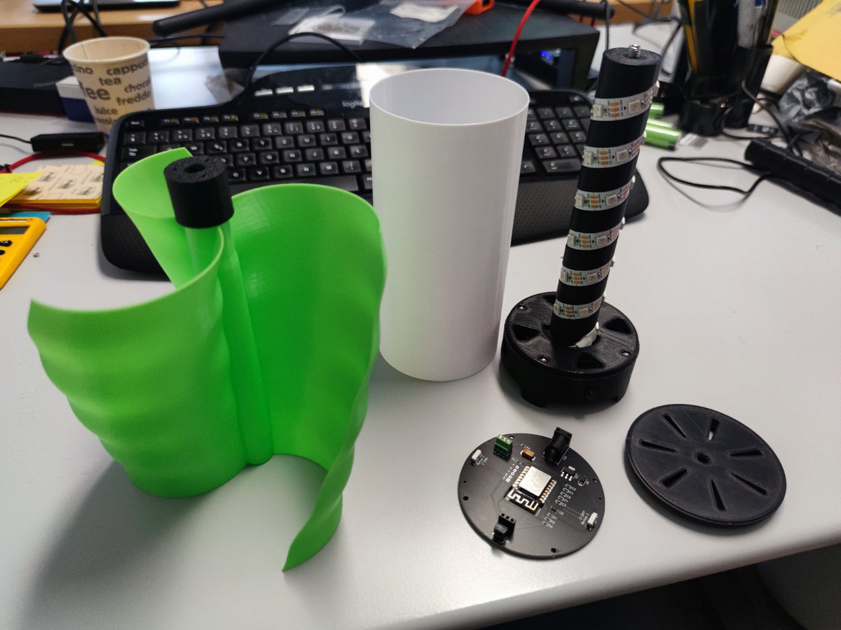 bastelgarage's tweet photo. Aktuell am Arbeiten an zwei Bastelprojekten mit dem 3D-Drucker.
#arduino #wled #3dprint #windrad #bastelgarage https://t.co/VXM2LB3Xe4