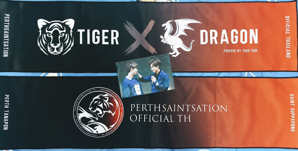 Finally, I got it!! This is my first Trigon product!! I have missed too much before. I won't miss it again. 😭😭
It’s so beautiful. The towl material is so good. Thanks so much.🥹I’m readyyy!!🖤❤️

Love from Hong Kong🤟🏻🥰

#TRIGONCheeringTowelII
#PerthSaintSation #TRIGON