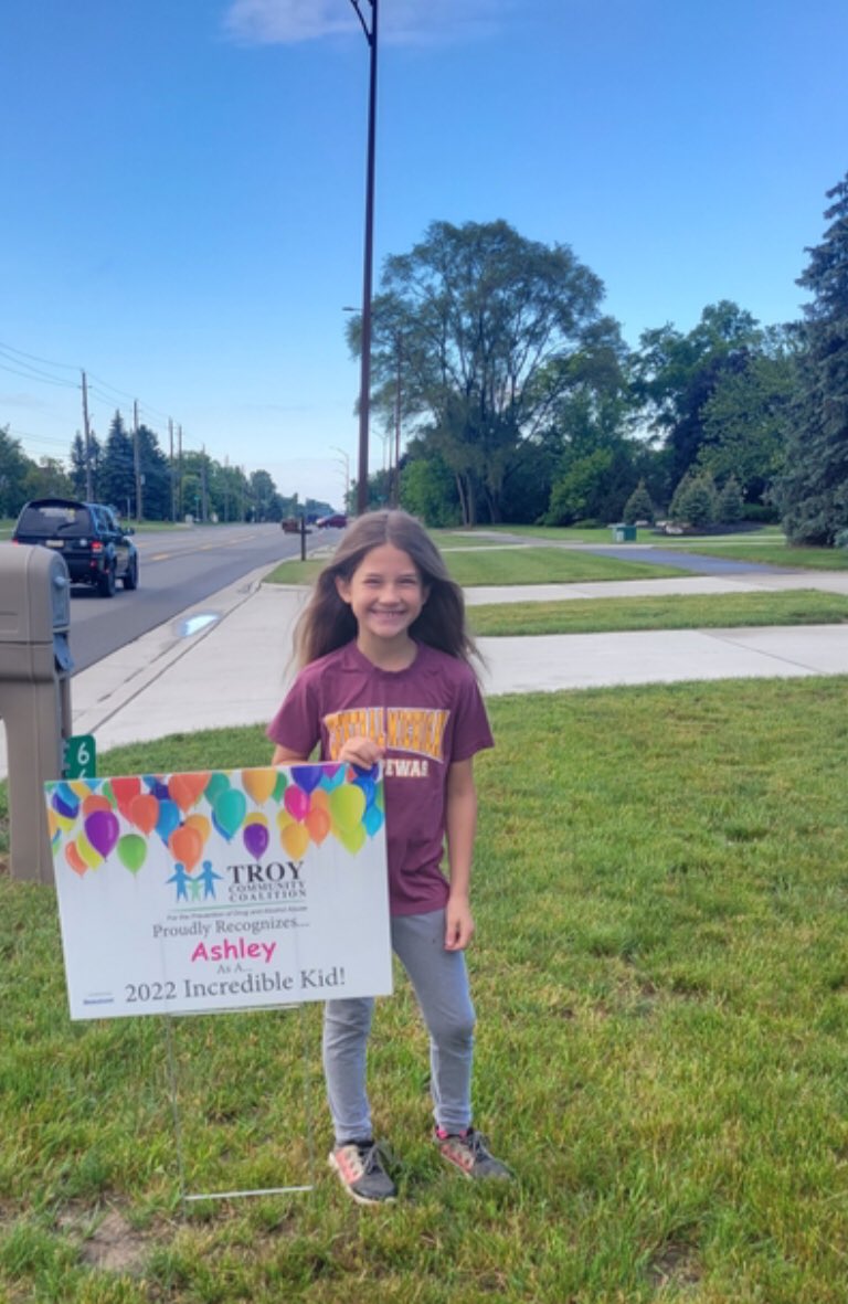 JBronsteen's tweet photo. This girl is one incredible kid! #troyunion https://t.co/8R2andViaW