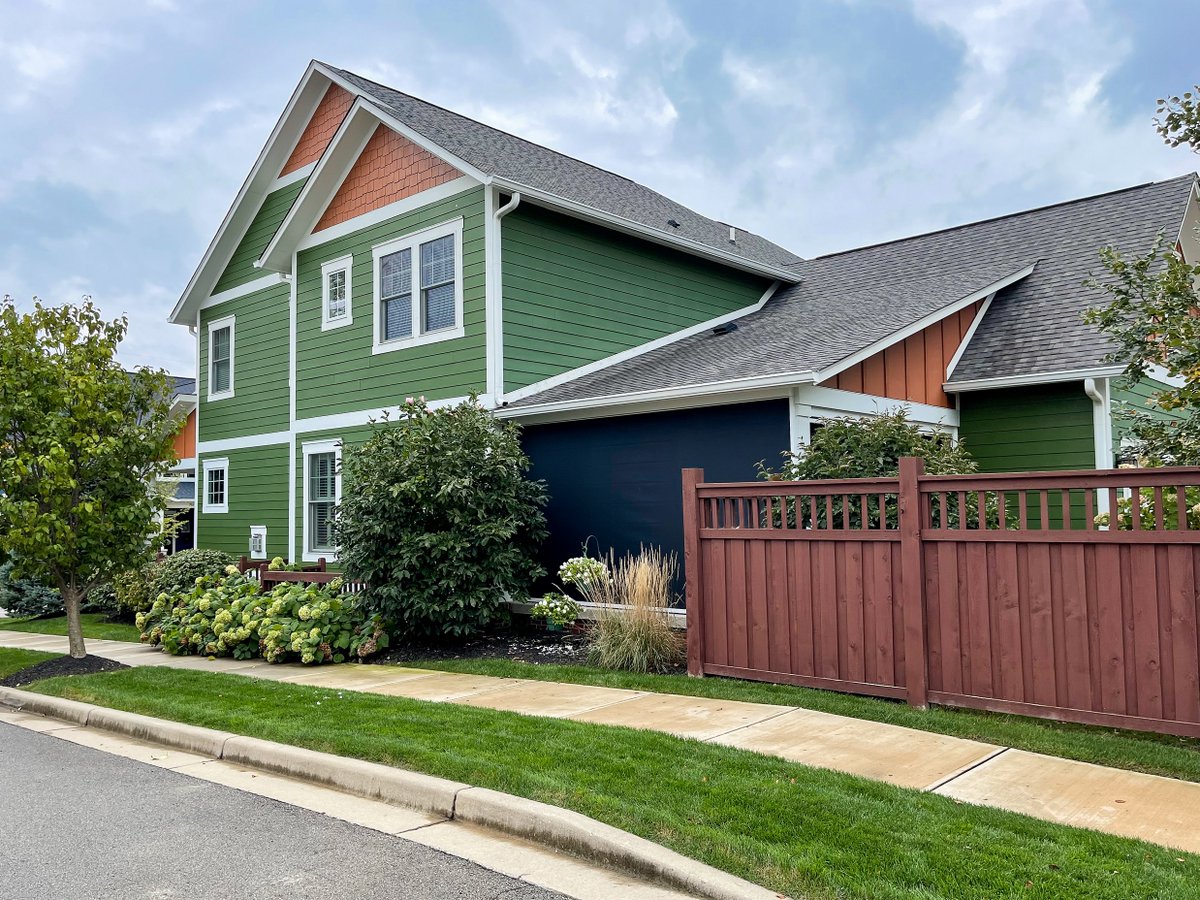 havenmediallc's tweet image. Ah, it’s the end of the day and you sit down on the porch to unwind with a glass of wine. But before you take your first sip, the mosquitos are already biting. 

Get the details from @DraperyStreet➡ bit.ly/3Mxp50l