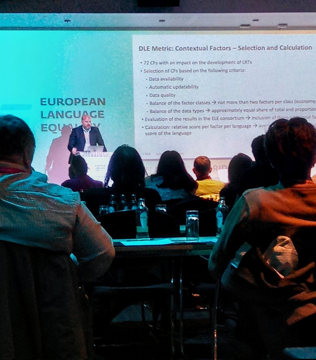 EuroLangTech's tweet image. @fedegasp1 (@AdaptCentre) explains the technological and contextual factors of the #DigitalLanguageEquality metric, which can be explored in the #DLE dashboard - now presented by Stelios Piperidis (ILSP/@athenaRICinfo). You can see the dashboard here: live.european-language-grid.eu/catalogue/dash…