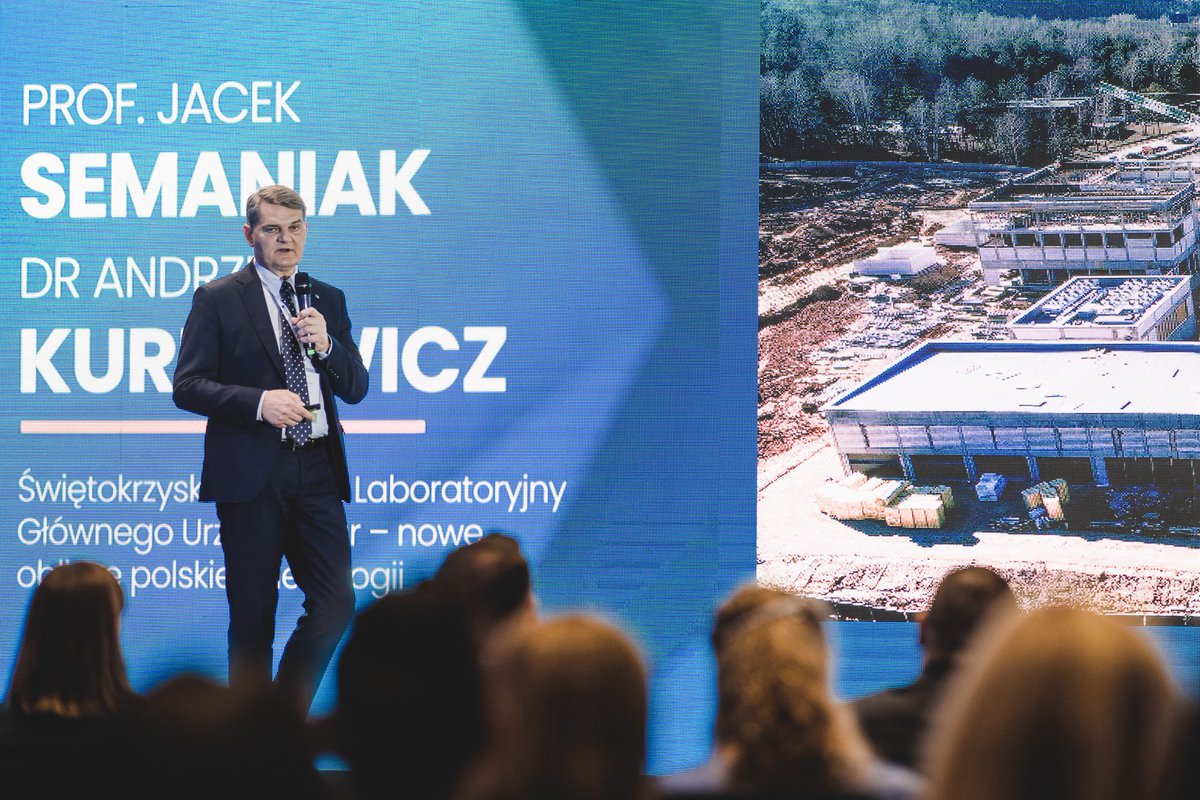 gumgovpl's tweet photo. GUM został laureatem Polskiej Nagrody Inteligentnego Rozwoju 2022 w kategorii Inwestycja przyszłości za projekt Świętokrzyski Kampus Laboratoryjny GUM!

Statuetki i certyfikaty wręczono podczas gali 7. edycji Forum Inteligentnego Rozwoju.

Więcej 👇
https://t.co/vYdjB3ts1D https://t.co/urWDQGBkQG