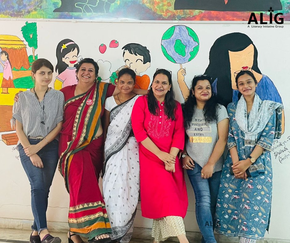 AligSociety's tweet photo. We were ecstatic to have you, Malini Parmar, Co-Founder https://t.co/fGN0YornD9 for your two-day visit to our head office in #Jharkhand.
#sustainability #safeperiod #ALIGcares #Periodproducts #sustaianableperiodproducts #collaborationsolutions #partnershipsmatter https://t.co/n3ZYdCYHuV
