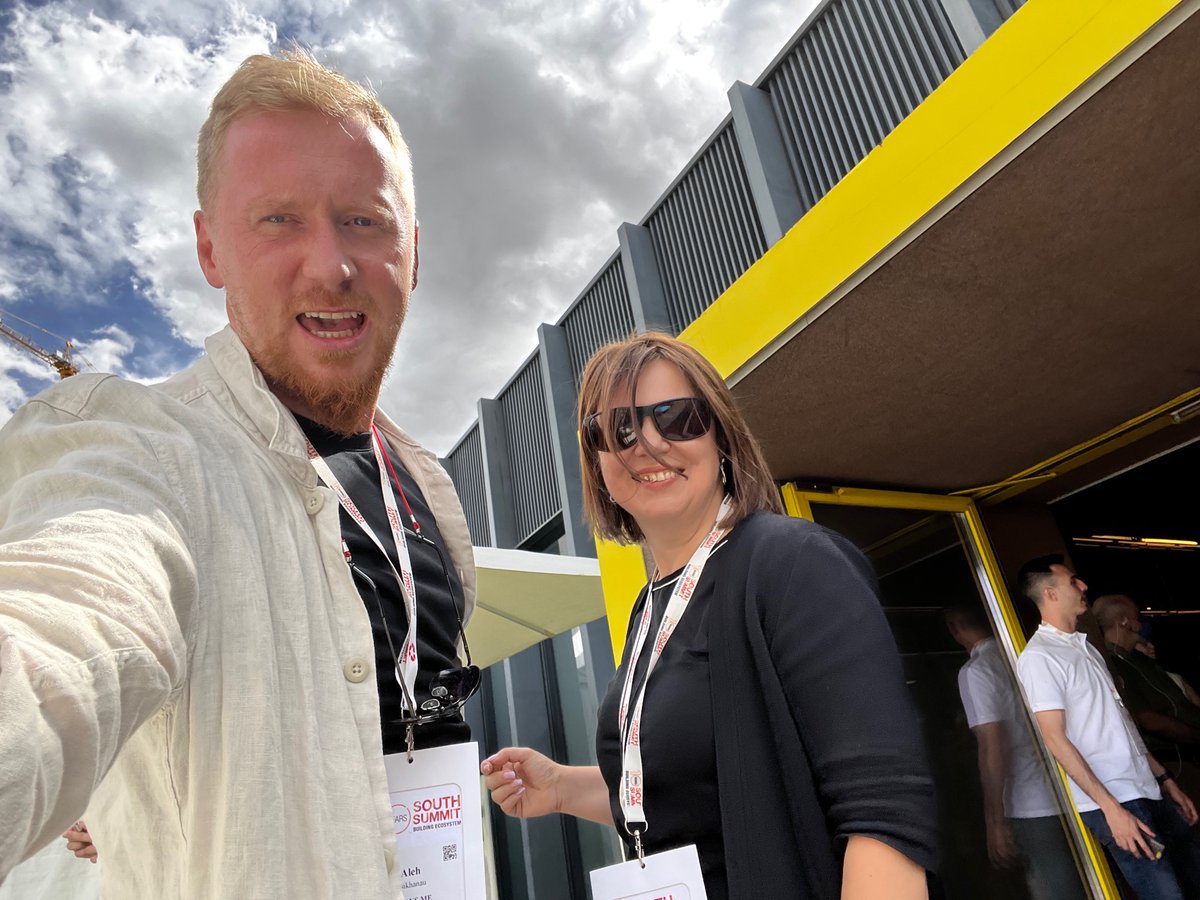 TaniaMarinich's tweet photo. Back to #Southsummit celebrating together 10 years of the ecosystem development. Enjoying our panel discussion on a hot topic #relocation together with great friends and community partners from #pandadoc #80days #dealroom and a fantastic moderator from @endesa. #IMAGURU https://t.co/uNnjjk1fsv