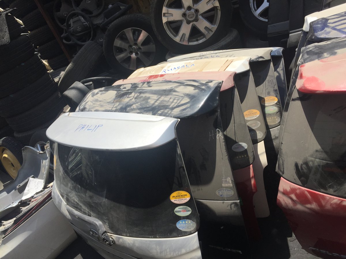 BurjAuto's tweet image. We deal in secondhand motor vehicle parts.  #MitumbaOnlineSoko