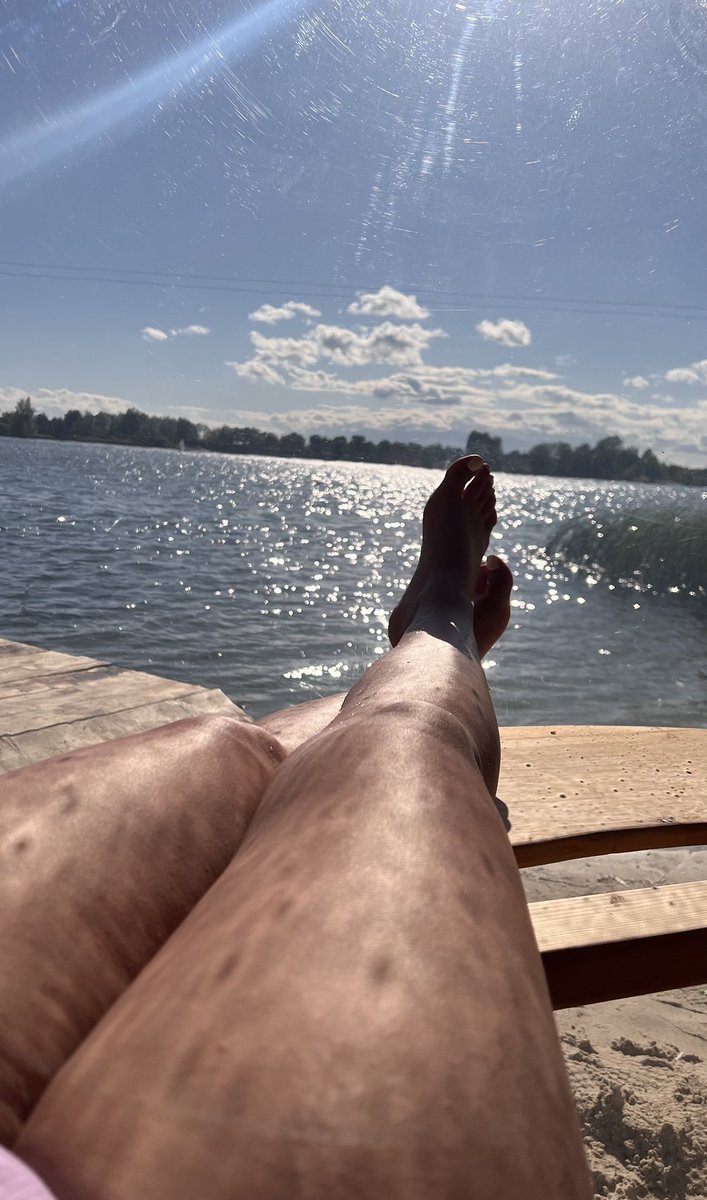 marstootsies's tweet photo. Might start selling feet pics 🤔on @watchOFTV @ #tootsieeslides #feetfethish #feet #Feet #feetpics #toes 
Subscribe https://t.co/82fnRsL4sh more content coming 👀 https://t.co/HM4haxoUGJ