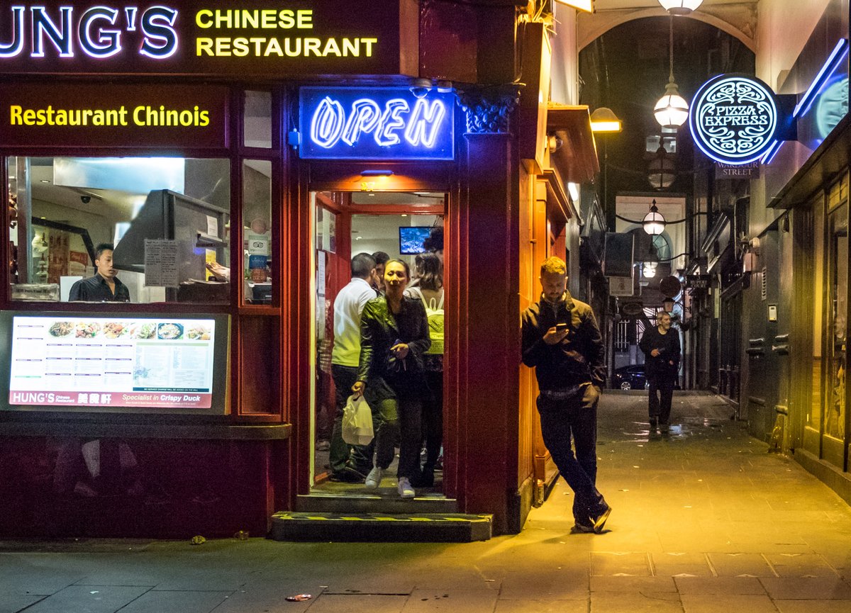 1am CHALLENGE: COMMUNCIATIONS 

 #Photo24London