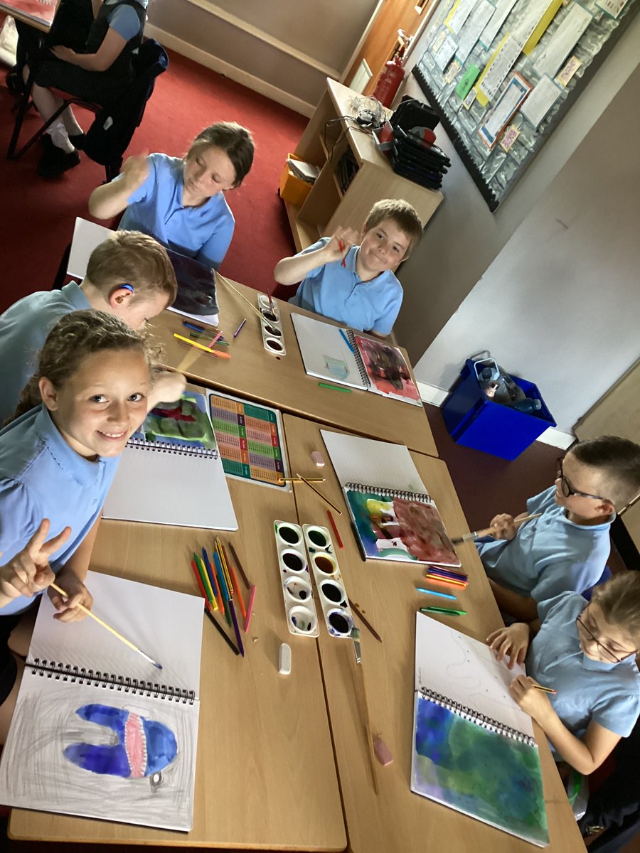 Kestrels loved making Shadow Worlds with mythical, mysterious creatures using watercolours and wax-resistant techniques! 🖌️🎨