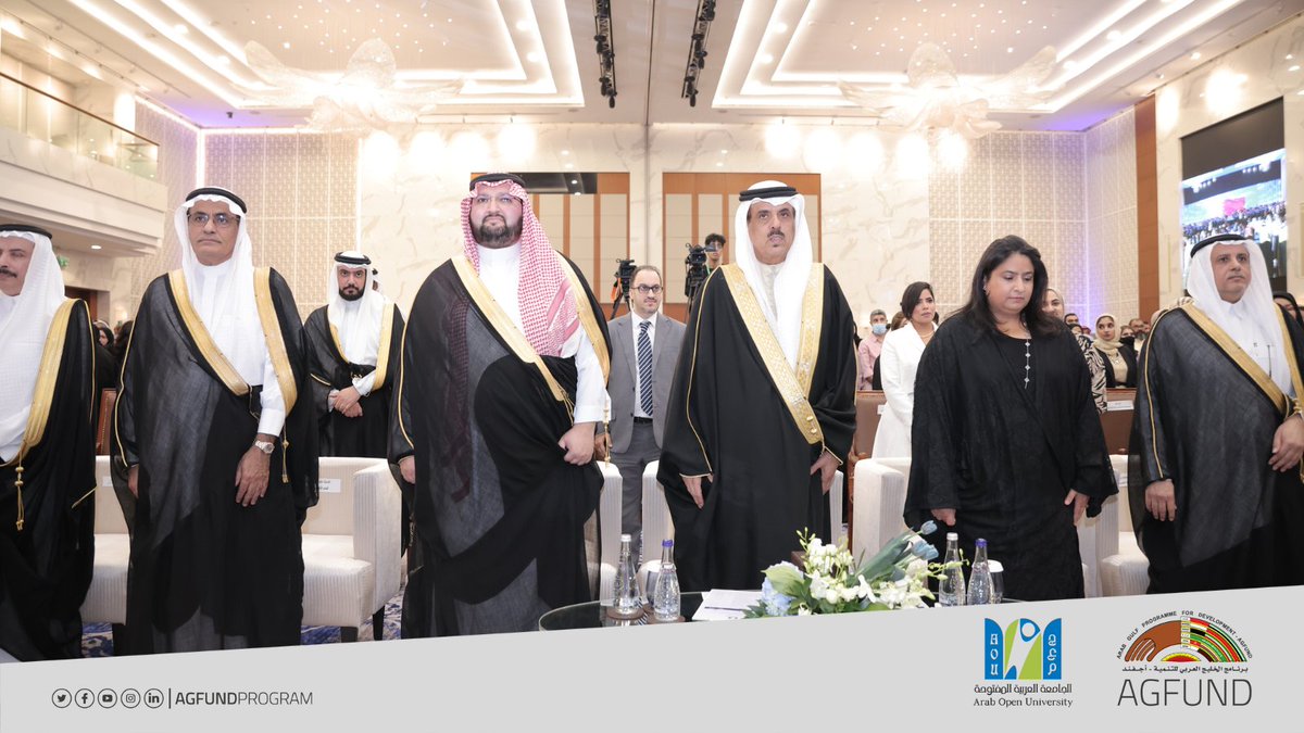 عبدالعزيز بن طلال tweet media