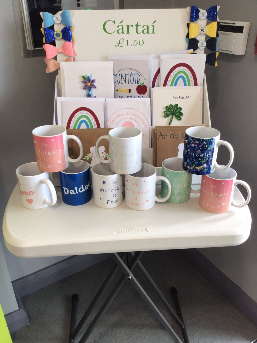ionadgaeilge's tweet photo. ☕️ An múinteoir is fearr ☕️

We have a range of múinteoir cups available to buy at this Saturday’s market at Ionad na Fuiseoige between 10 - 1.  Stock is limited as these are all handmade so make sure you get here early! https://t.co/vXrFpwsQF0