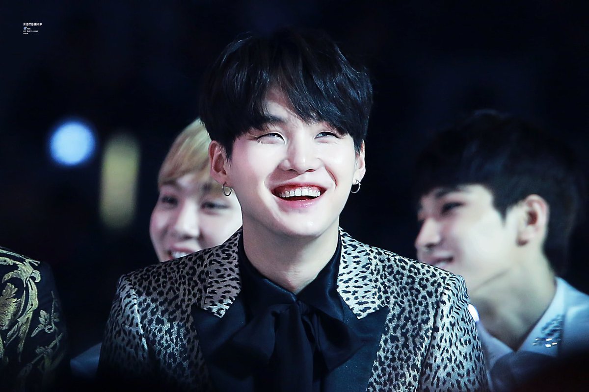 SUPER SUGA ⁷ tweet media