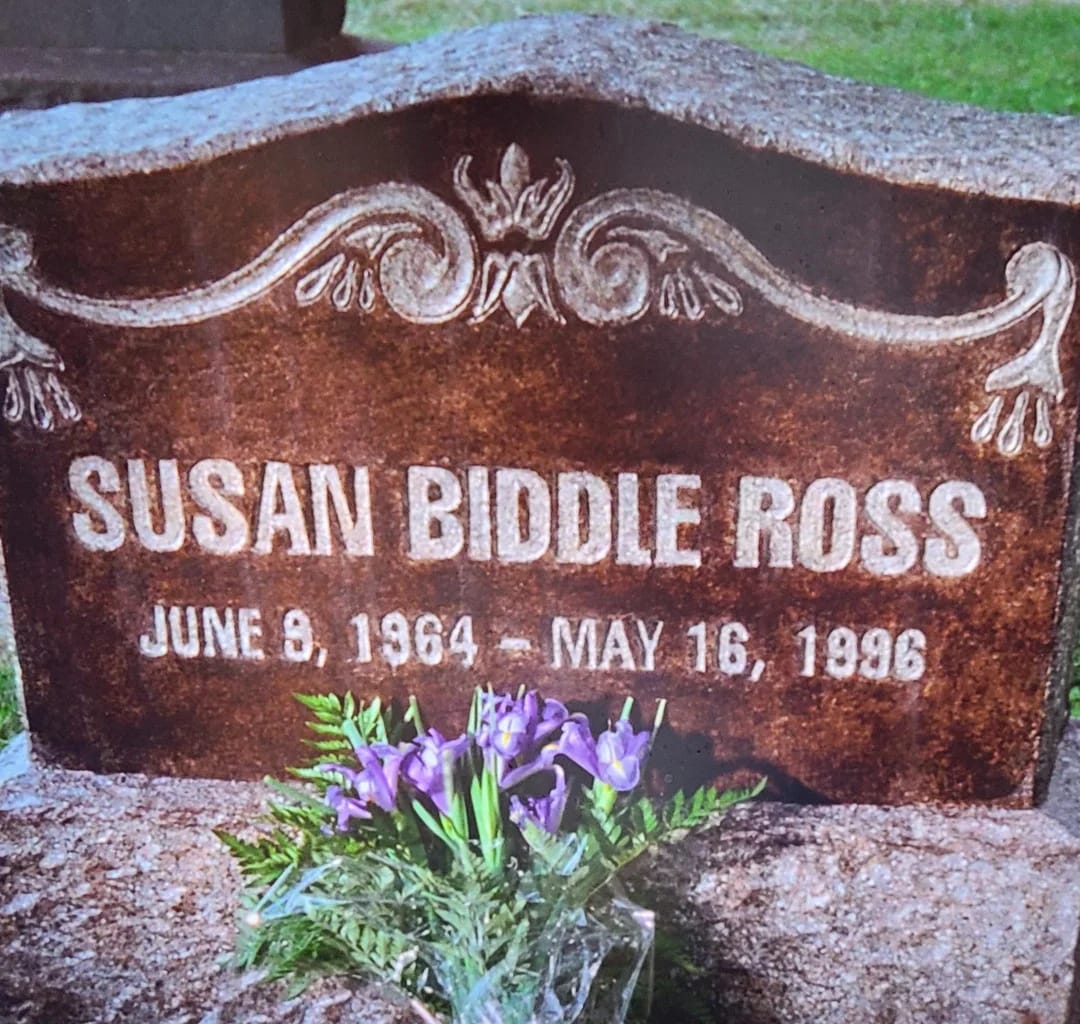 pak_investor's tweet photo. #hbd #HappyBirthday #Seinfeld #Seinfeldism #susanross #longisland #RIP https://t.co/vmwxFibtBF