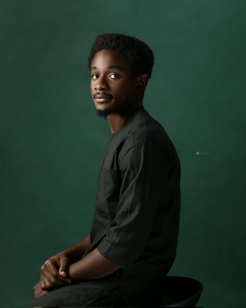 bolubillions's tweet photo. Happy birthday king, you are doing well. Thank you Jesus for another  productive year on planet earth. https://t.co/2ENexGHqSX