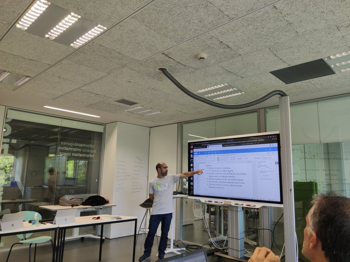 Gaurkoan <a href="/tknika/">Tknika</a> izan gara #Eraldaketa digitalaren dokumentazio nola antolatu ikastaroan. Beharrezkoa eraldaketa prozesu honetan. Eskerrikasko Andoni azalpenengatik <a href="/fpbidasoa/">CIFP BIDASOA LHII</a>