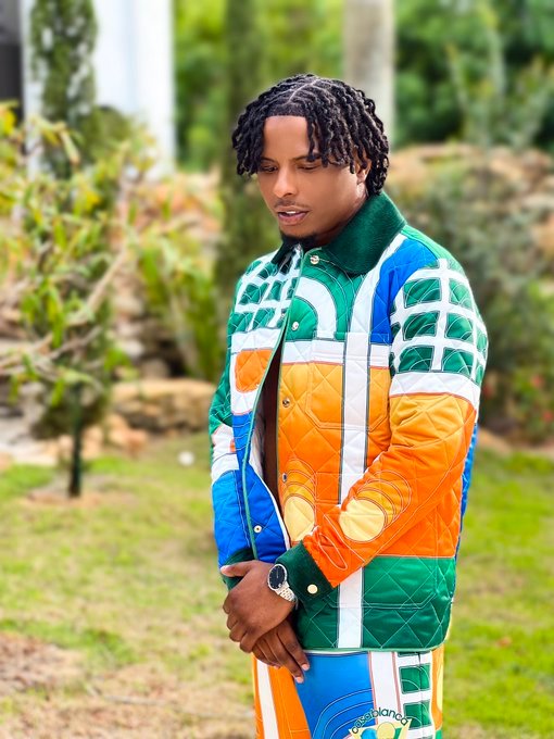 adlin_adrien's tweet photo. @realbakypopile se seul artiste nan HMI la k'ap viv nan on mond pou kò'l e si'l bezwen beef l'ap just bay Bondye on beat... #PopilèNationForReal #286 https://t.co/T8vYRQsV0g