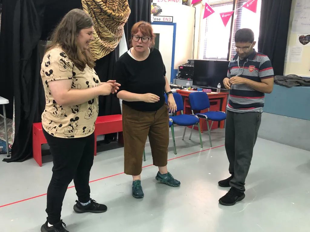 FaceFrontUK's tweet photo. Another fantastic Bridge Acting session 🎉 

Want to develop your confidence, play games and have fun? Join us every Tuesday from 5-7pm at the Face Front studio 🙌

#BridgeActingGroup #InclusiveTheatre #DevelopConfidence https://t.co/O17l8UzNKM