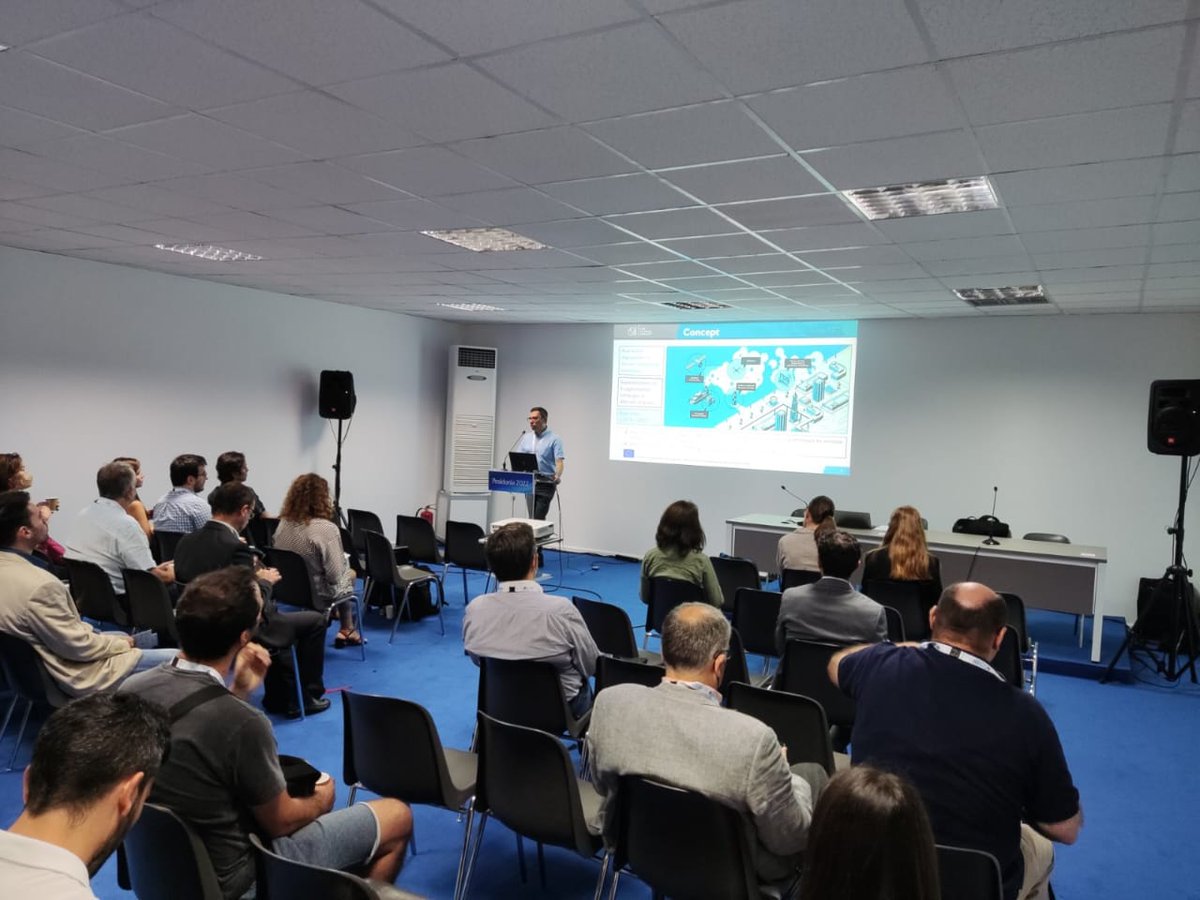 ScipperProject's tweet image. Today @ScipperProject &amp;amp; @EuEmerge presented their latest findings on how innovative methods for #monitoring #emissions together with new fuels &amp;amp; emission control technologies can lead to decreased emissions from #vessels in #Posidonia2022
 
#ships #transport #maritime #H2020
