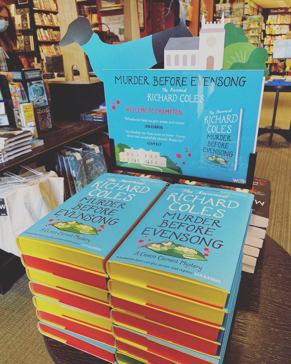 Waterstones HH tweet media