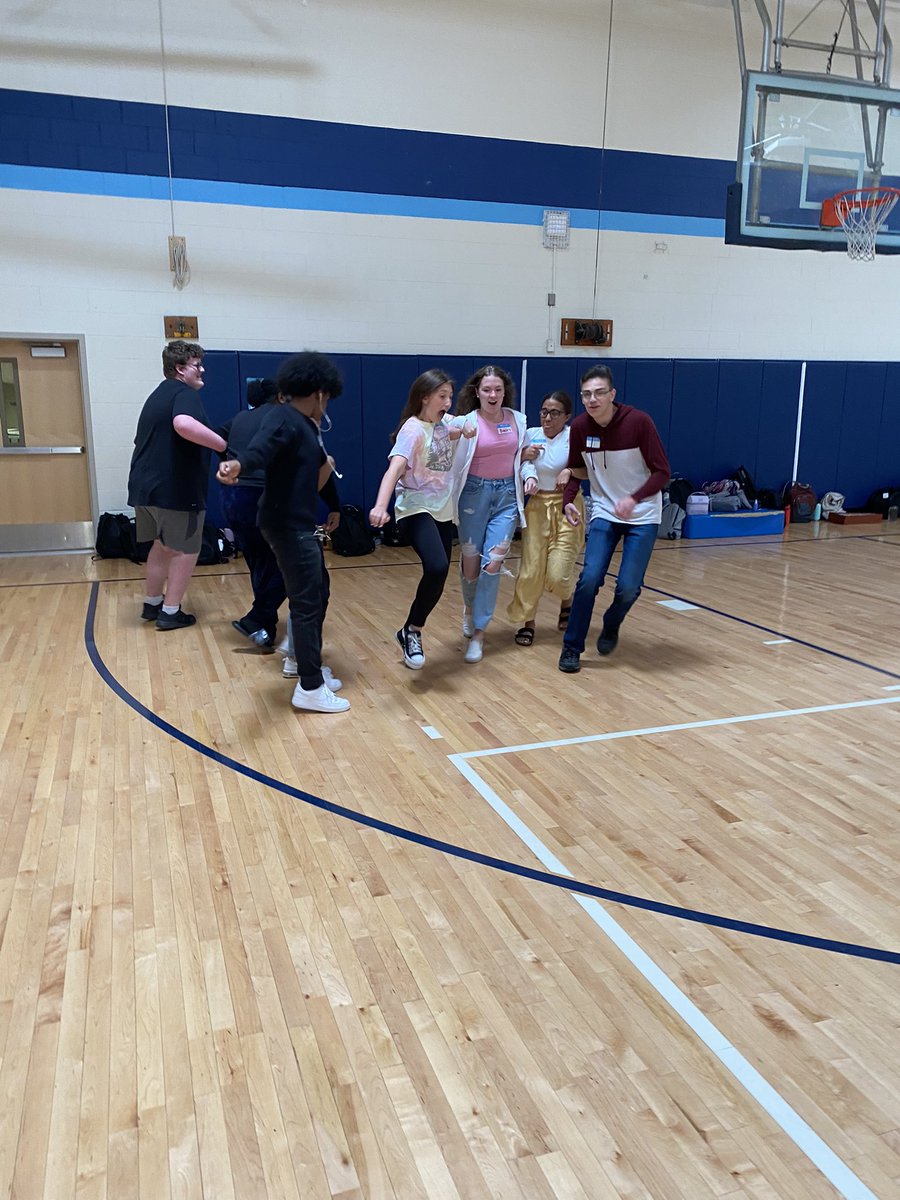 Lancer_Crew's tweet photo. We love meeting our new crew at Development Day!! @Eastridge_EICSD #playday #teambuilding #LeadershipDevelopment https://t.co/VGsZmUOOzk
