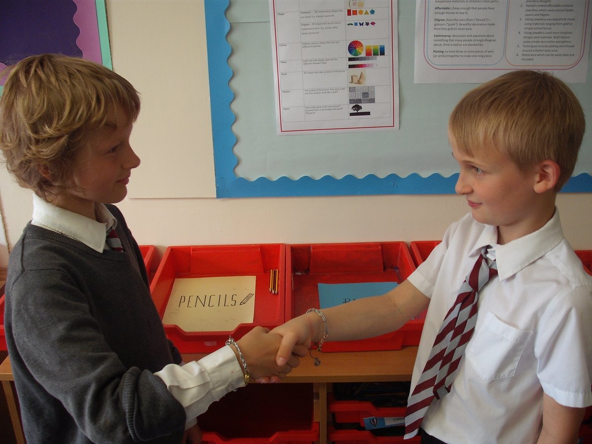 WokinghamKnight's tweet photo. Year 4 - Art! Linking to our Viking theme in History, Year 4 made Viking-inspired jewellery out of wire. We also studied the work of Miriam Haskell for extra inspiration. https://t.co/K17BQNWDC4