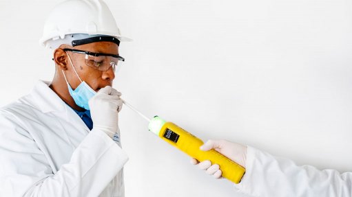MiningWeekly's tweet photo. .@BreathalyserGuy avails reliable and accurate digital breathalysers to ensure that all businesses and individuals can gain access to alcohol testing equipment.

Visit their #CMVirtualShowroom to find out how to encourage #SoberWorking: https://t.co/GngvYVL0Kq 

#Ad #SafeDriving https://t.co/hCMho606i9
