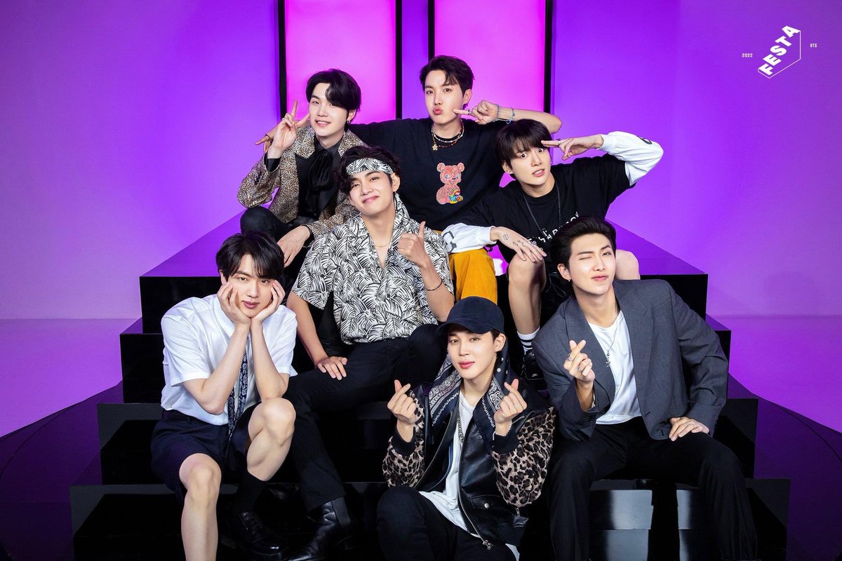 NoonaSamOh's tweet photo. Big or small, you've made ARMYs and CARATs proud in evey way! Never thought that I would get to know these amazing boys in this lifetime and even  if in my next life, I would always be greatful for everthing they've done! 💜💙💗 https://t.co/KEu3XNUzaR