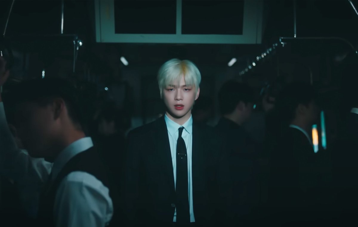 NME's tweet photo. Kang Daniel drops new music video for ‘Parade’, a cut from his first full-length album 'The Story'

Watch it here: https://t.co/zmSaMpzbgu https://t.co/R2Hjm6hOBn
